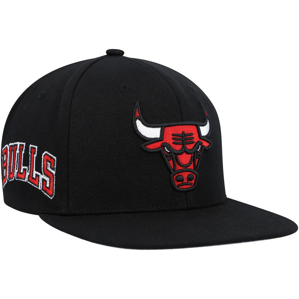 Chicago Bulls Side Core 2.0 Snapback Hat - Black | Mitchell & Ness discount