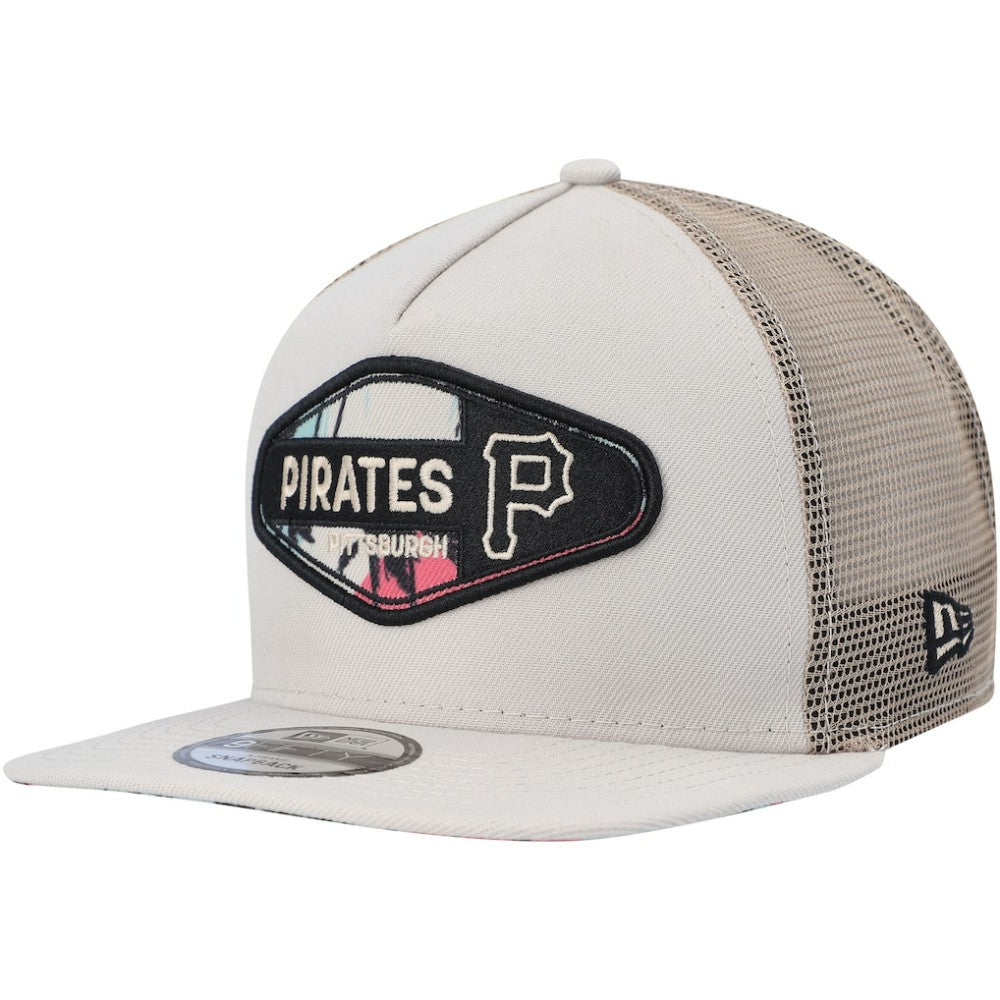 Pittsburgh Pirates Retro Beachin' Patch A-Frame Trucker 9FIFTY Snapback Hat - Natural | New Era
