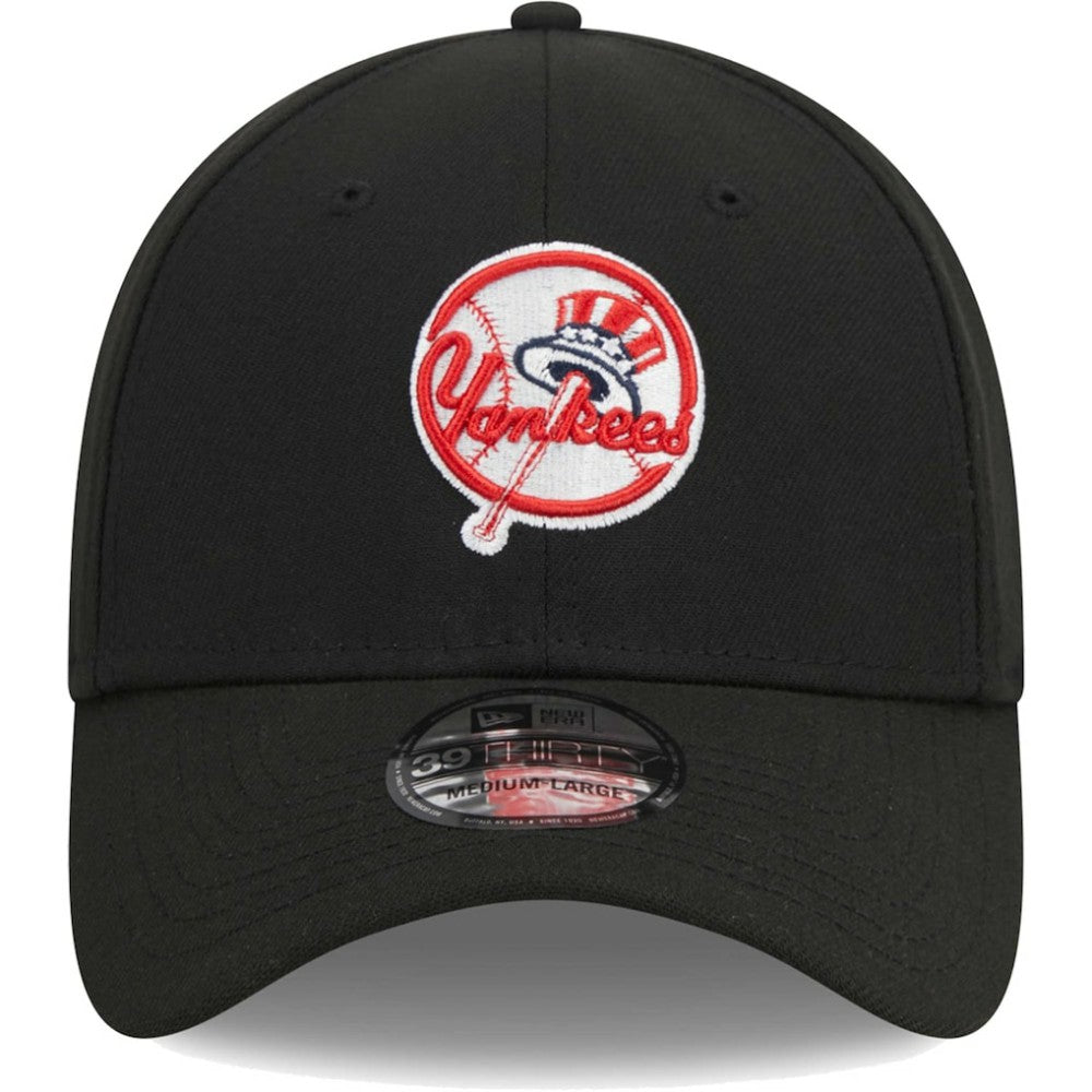 New York Yankees Logo 39THIRTY Flex Hat - Black | New Era