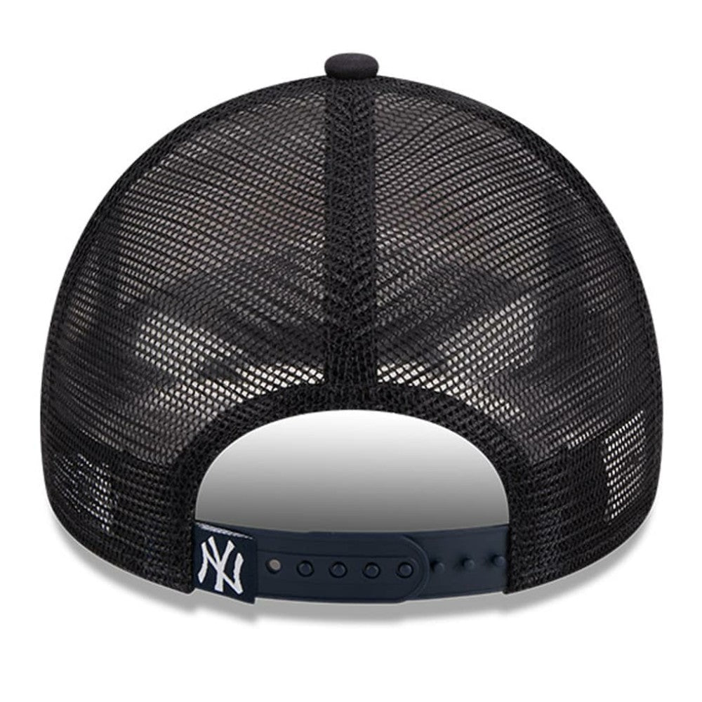New York Yankees Stacked A-Frame Trucker 9FORTY Adjustable Hat - White/Navy | New Era