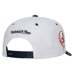 New York Yankees Cooperstown Collection Pro Crown Snapback Hat - White | Mitchell & Ness