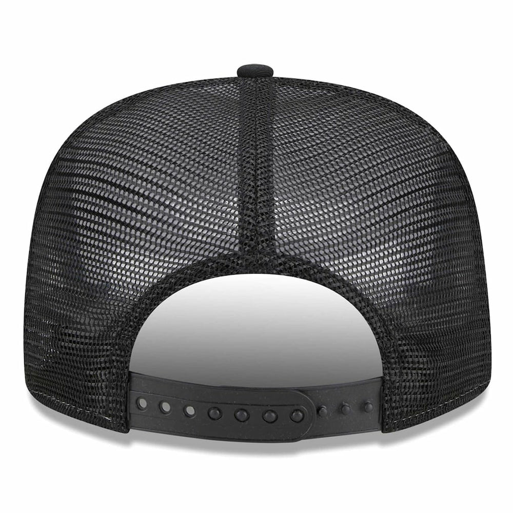 NFL Las Vegas Raiders Banger 9FIFTY Trucker Snapback Hat