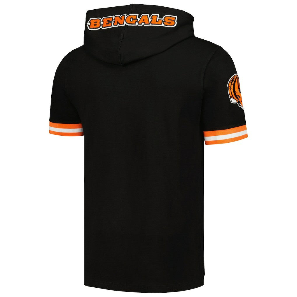 NFL Cincinnati Bengals Joe Burrow  Pro Standard Player Name & Number Hoodie T-Shirt