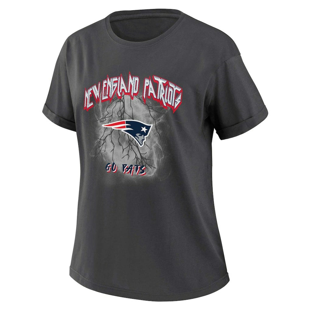 NFL New England Patriots WEAR by Erin Andrews Women's Boyfriend T-Shirt