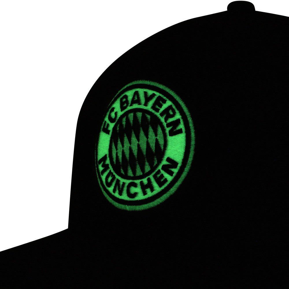 Bayern Munich America's Game Snapback Hat / Soccer Outlet