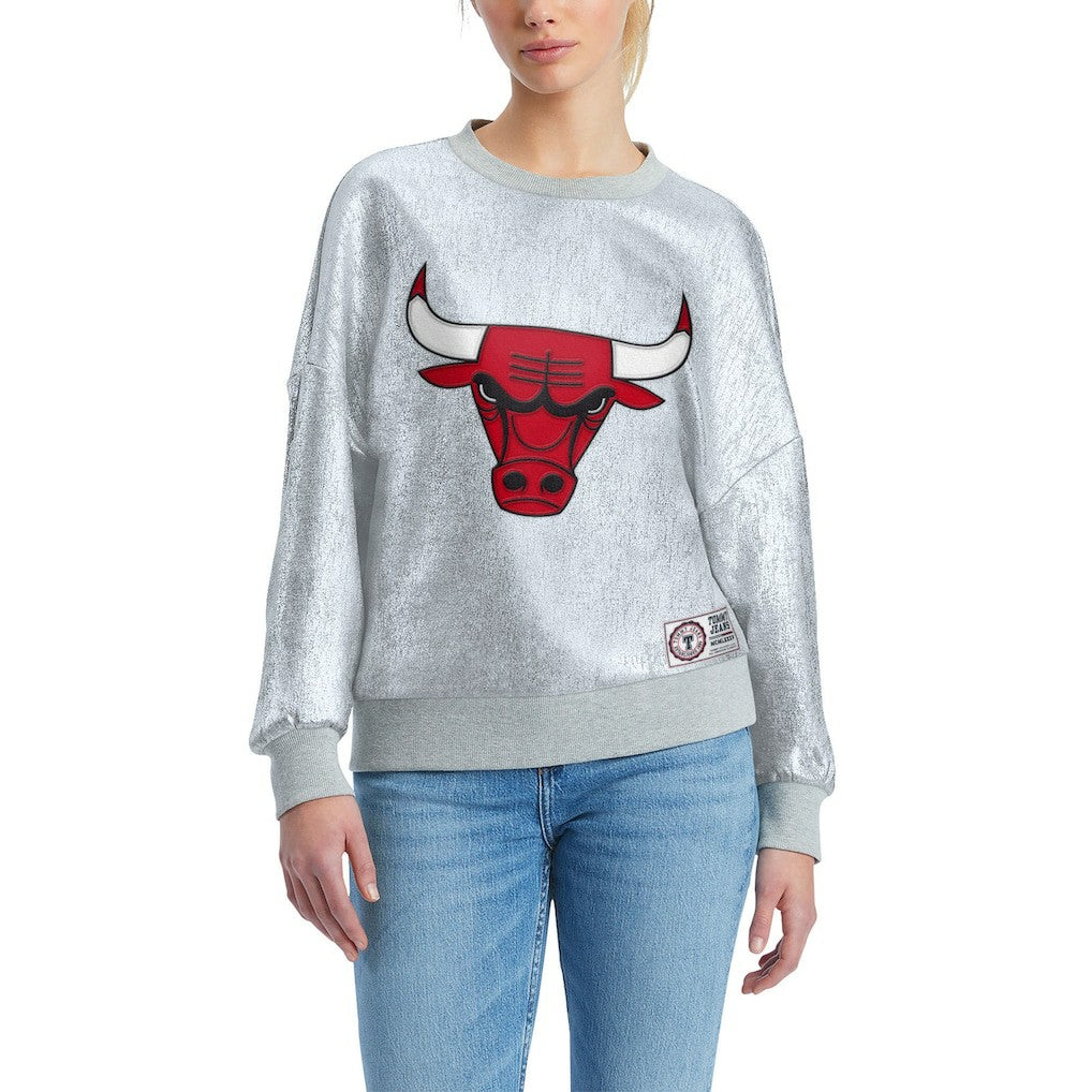 Chicago Bulls Tommy Jeans Women's Tracy Pullover Sweatshirt - Silver online