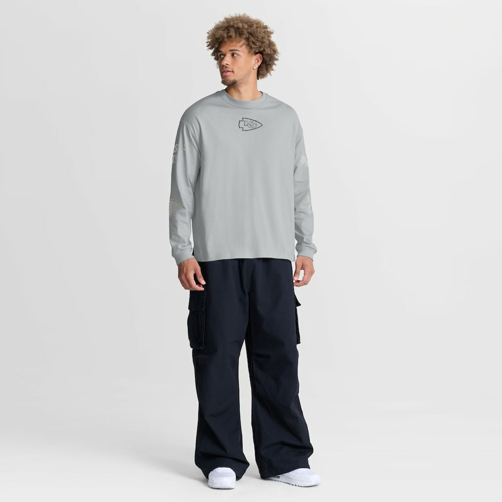 NFL Kansas City Chiefs Oversized Type Play Long Sleeve T-Shirt