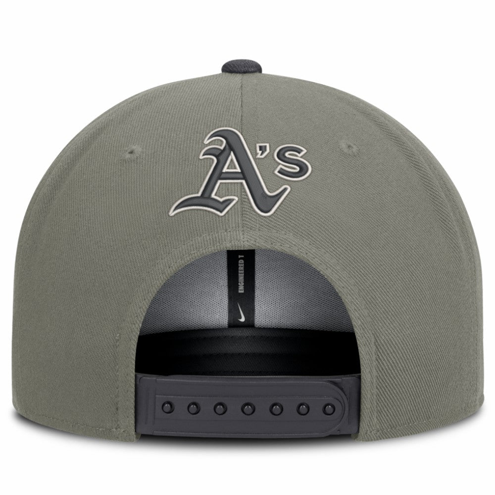 Athletics Pro Dri-FIT Snapback Hat - Olive | Nike