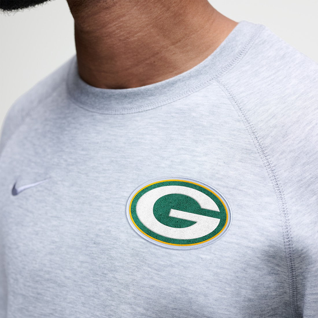 NFL Green Bay Packers Tech Fleece Raglan Sweatshirt