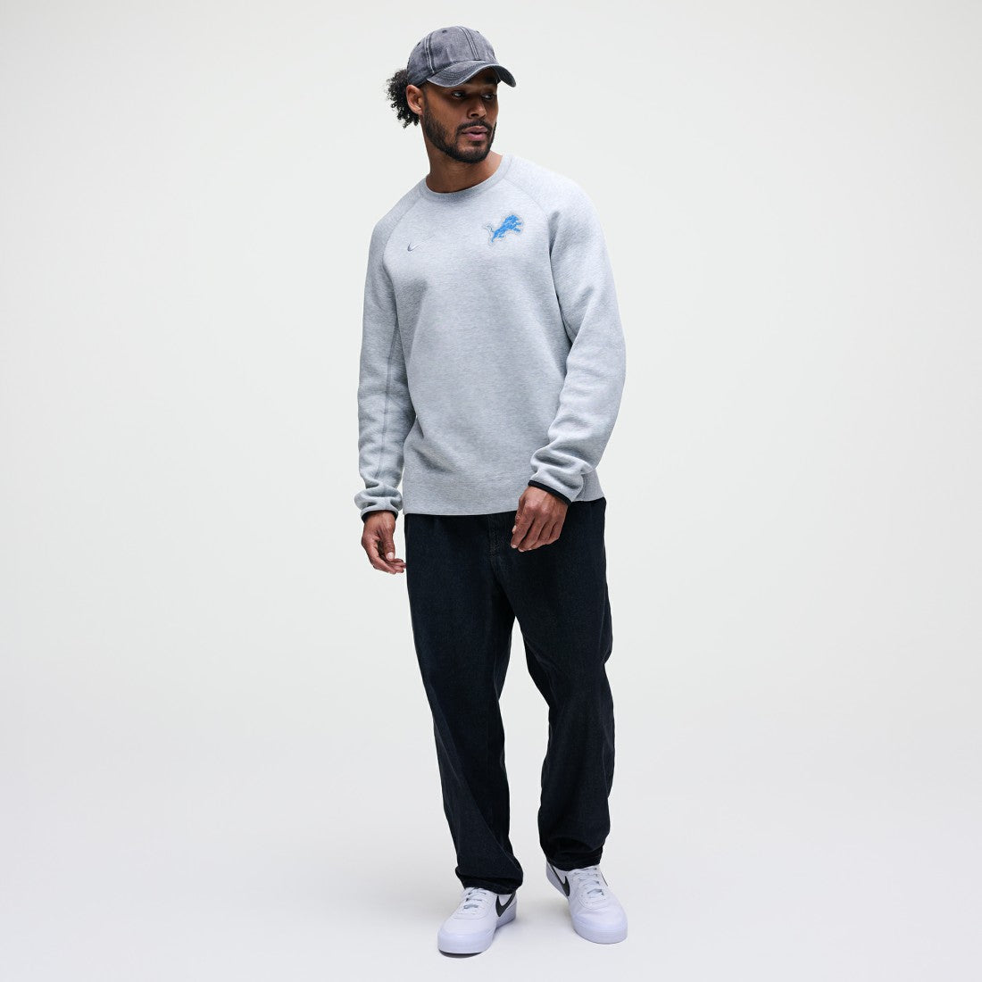 NFL Detroit Lions Tech Fleece Raglan Sweatshirt