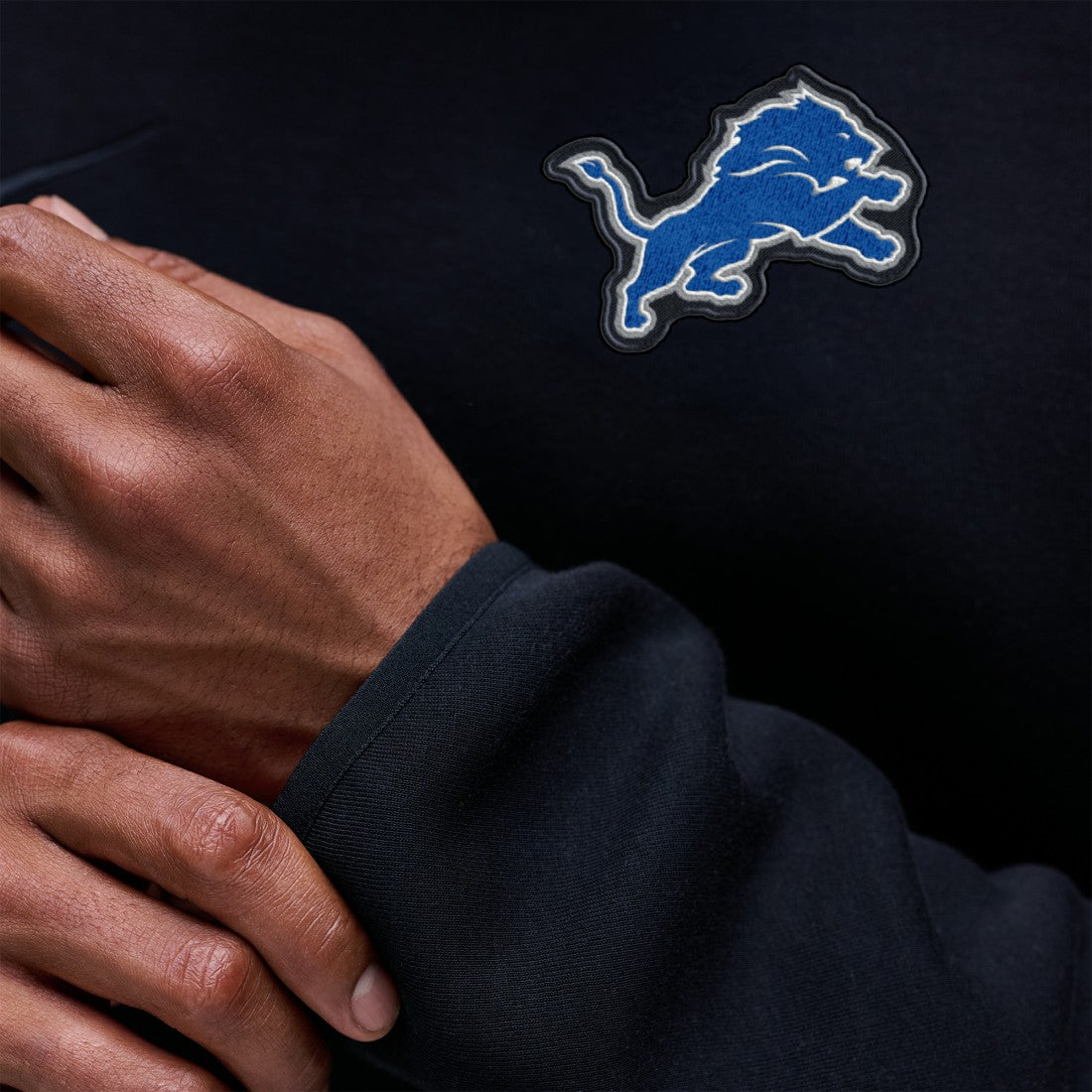 NFL Detroit Lions Tech Fleece Raglan Sweatshirt