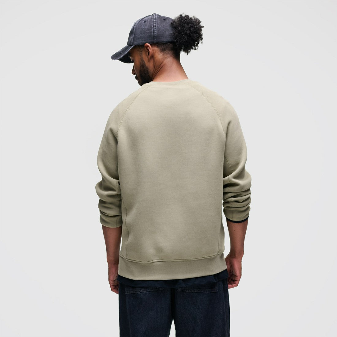 NFL Green Bay Packers Tech Fleece Raglan Sweatshirt