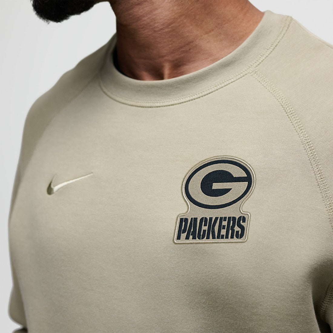 NFL Green Bay Packers Tech Fleece Raglan Sweatshirt