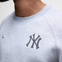 New York Yankees Tech Fleece Raglan Sweatshirt - Heather Charcoal | Nike