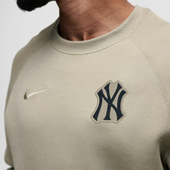 New York Yankees Tech Fleece Raglan Sweatshirt - Olive | Nike