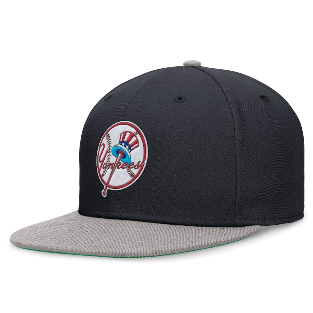 New York Yankees Rewind Cooperstown True Performance Fitted Hat - Navy/Gray | Nike