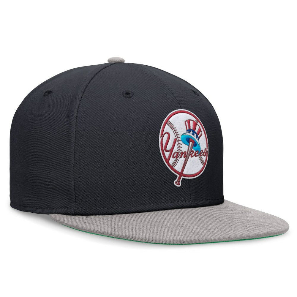 New York Yankees Rewind Cooperstown True Performance Fitted Hat - Navy/Gray | Nike