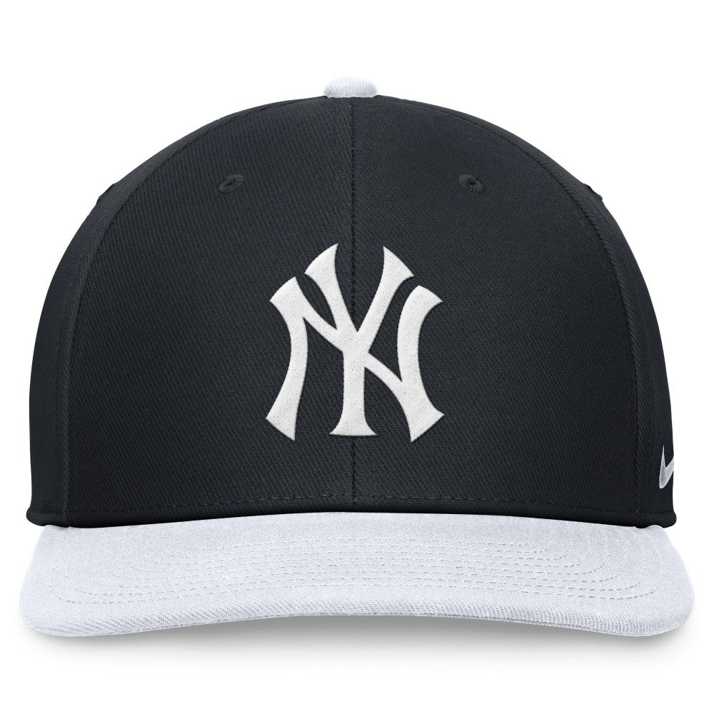 New York Yankees Two-Tone Snapback Hat - Navy/White | Nike