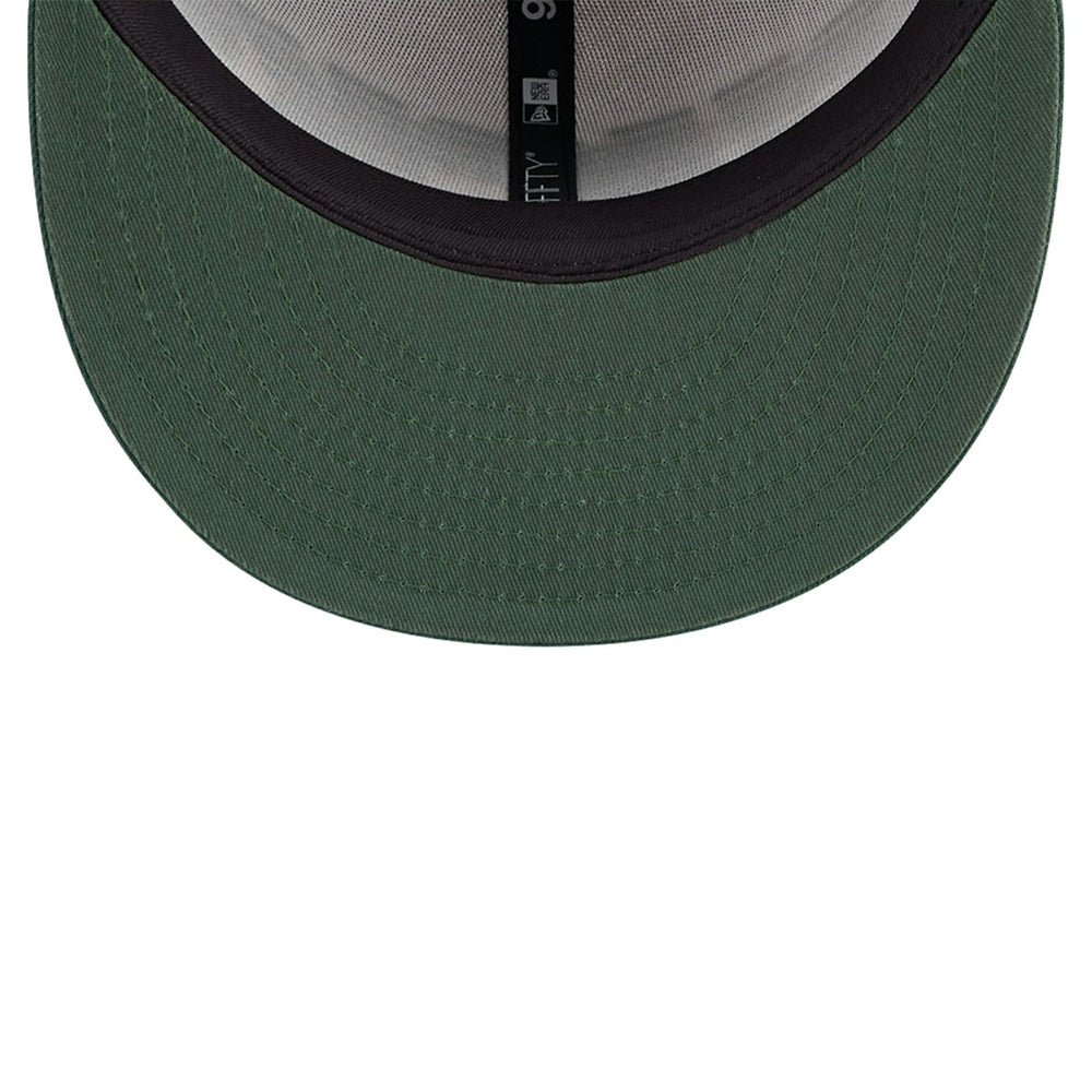 Milwaukee Bucks Throwback Gradient Tech Font 9FIFTY Snapback Hat - White/Hunter Green | New Era cheap