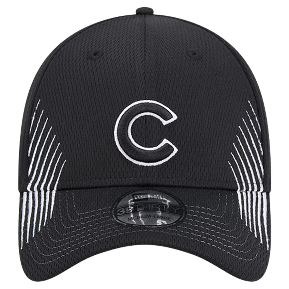 Chicago Cubs Active Dash Mark 39THIRTY Flex Hat - Black | New Era