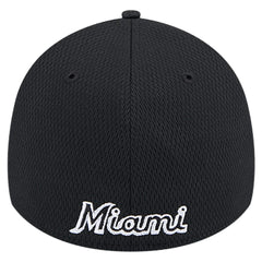 Miami Marlins Active Dash Mark 39THIRTY Flex Hat - Black | New Era