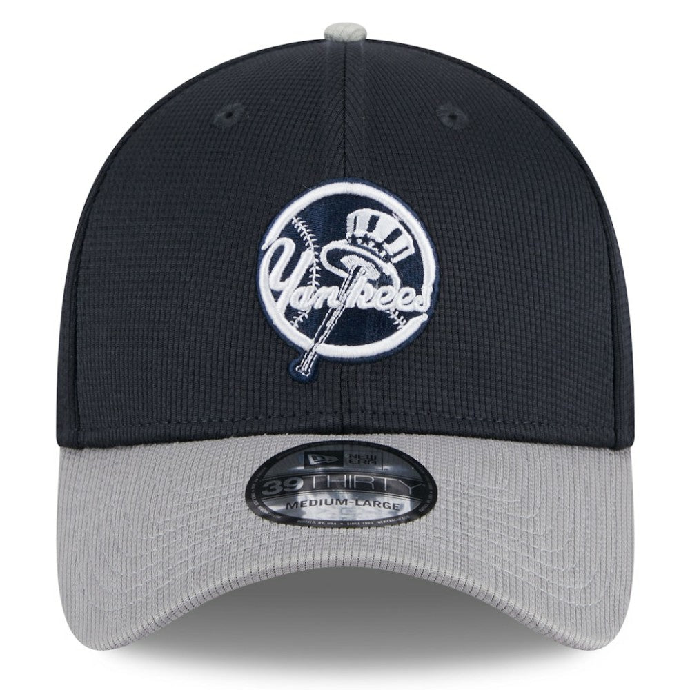 New York Yankees 2025 Batting Practice 39THIRTY Flex Hat - Navy | New Era