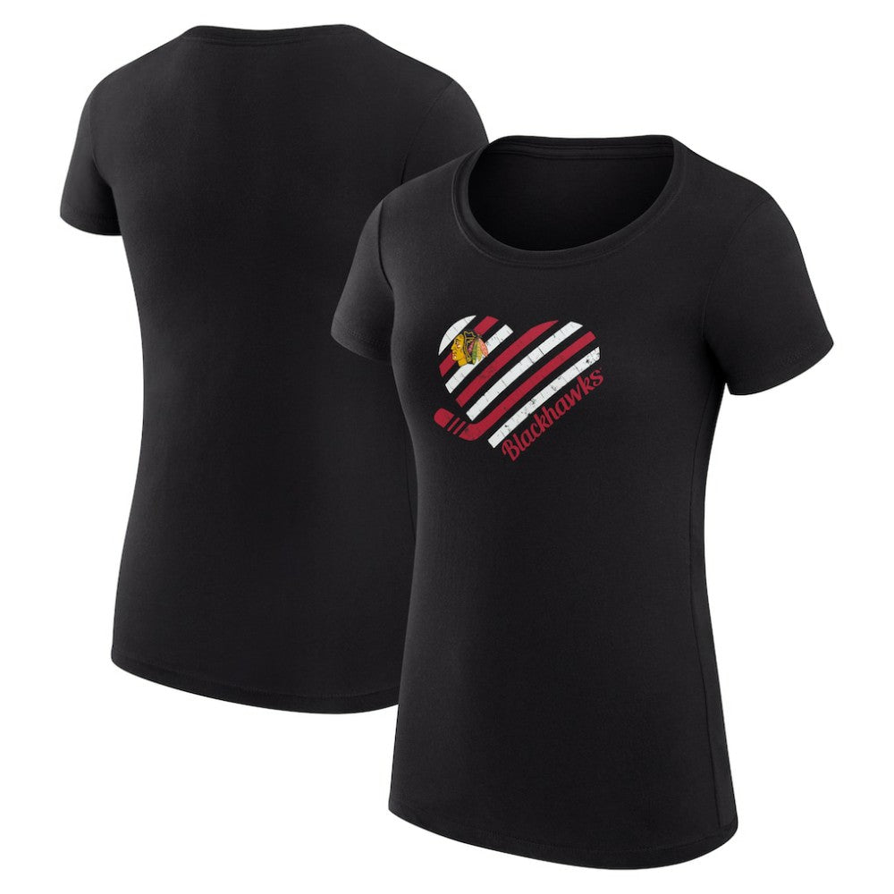Chicago Blackhawks G-III 4Her by Carl Banks Women's Super-Slim Fit Lightweight Heart T-Shirt