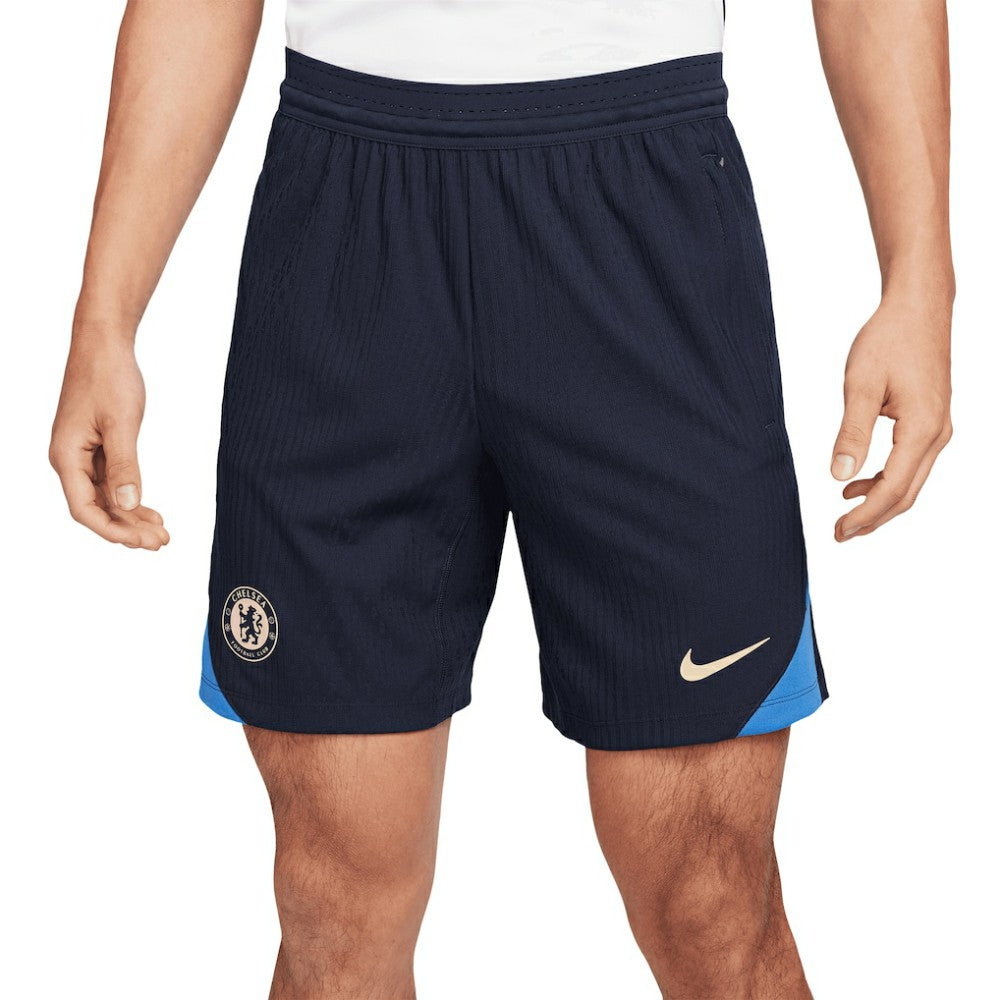 Chelsea 2024/25 Advance Strike Shorts / Soccer Online