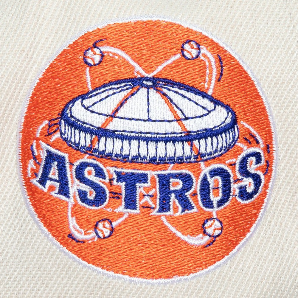Houston Astros Cooperstown Collection Speed Zone Snapback Hat - Cream | Mitchell & Ness