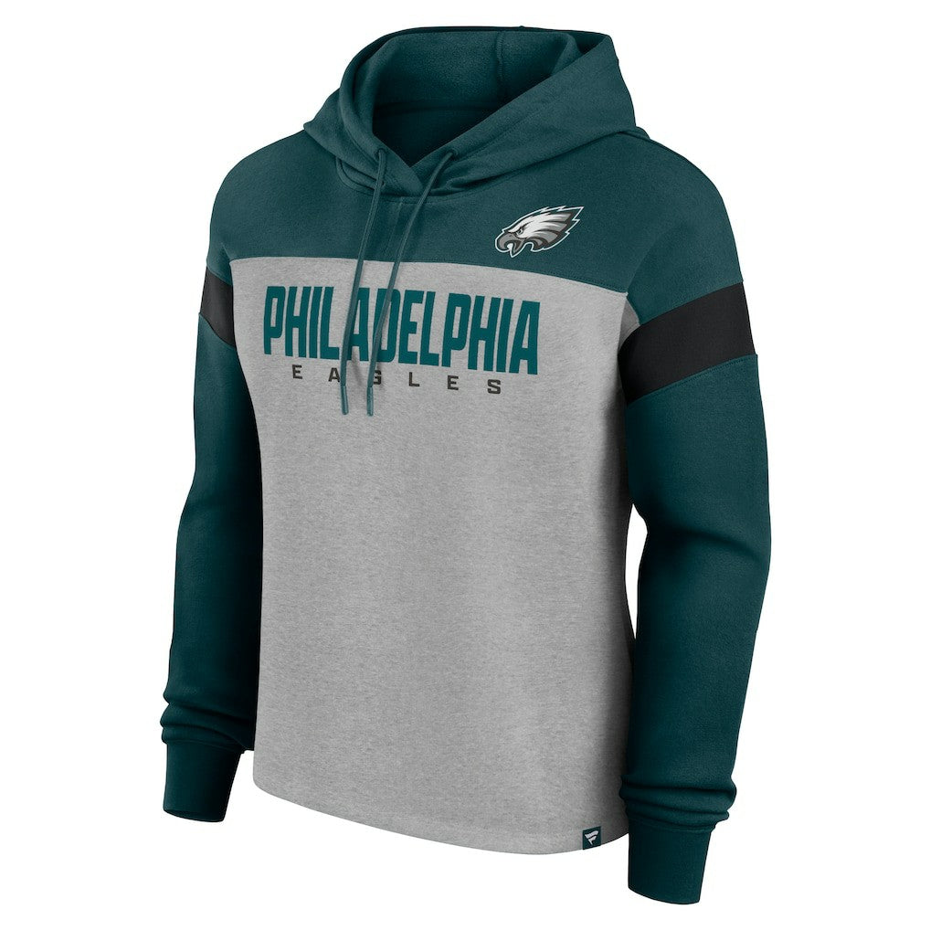 NFL Philadelphia Eagles Women's Bold Play Call Pullover Hoodie