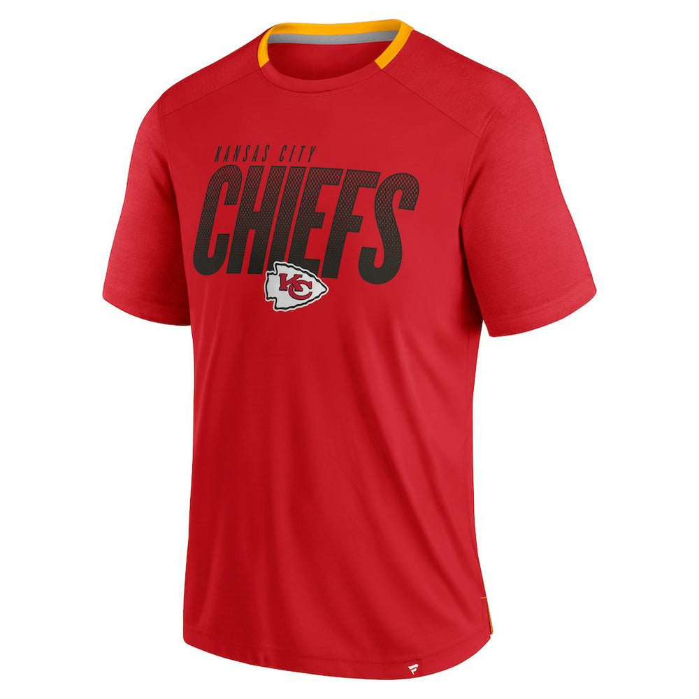 NFL Kansas City Chiefs Defender Fade Slant T-Shirt