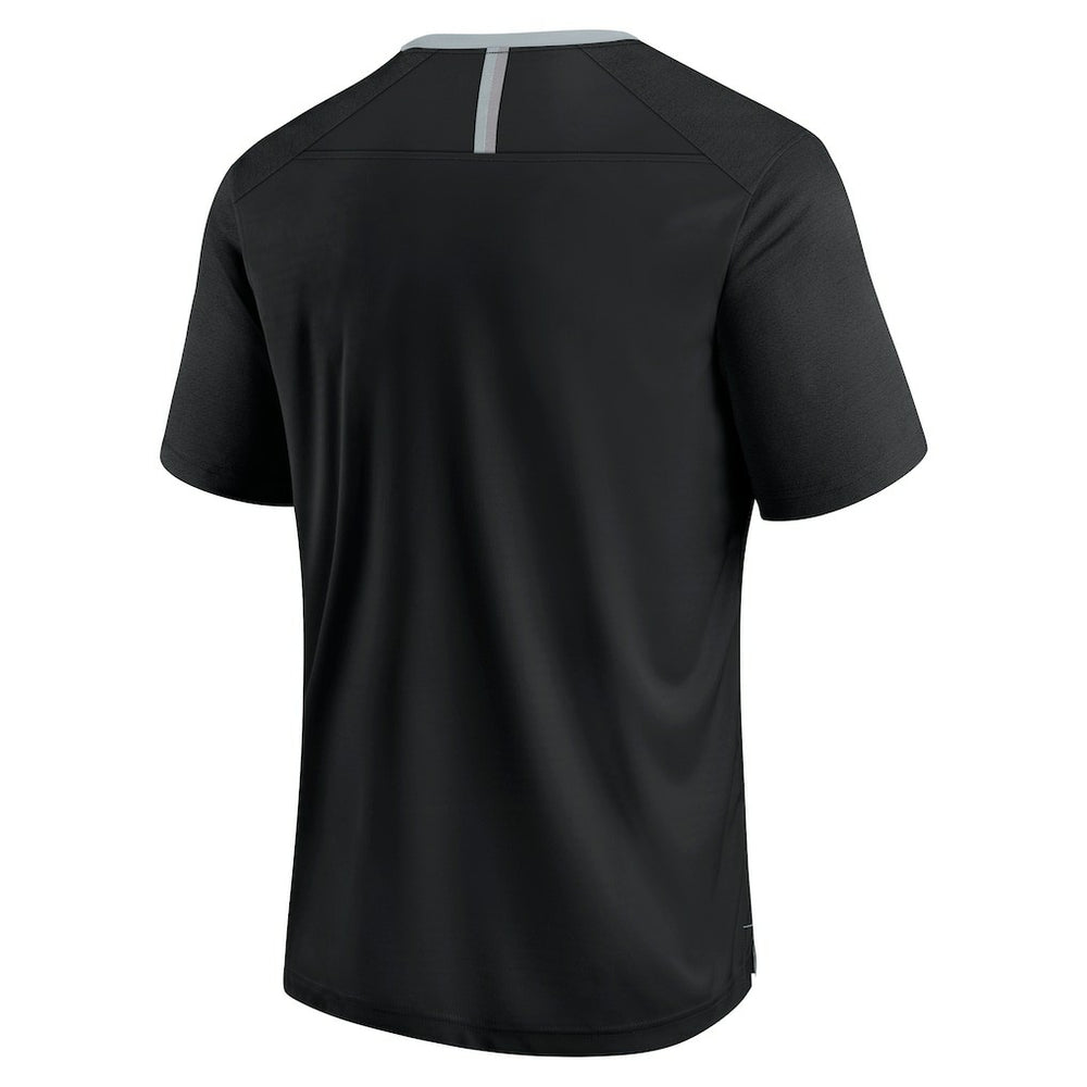 NFL Las Vegas Raiders Defender Fade Slant T-Shirt