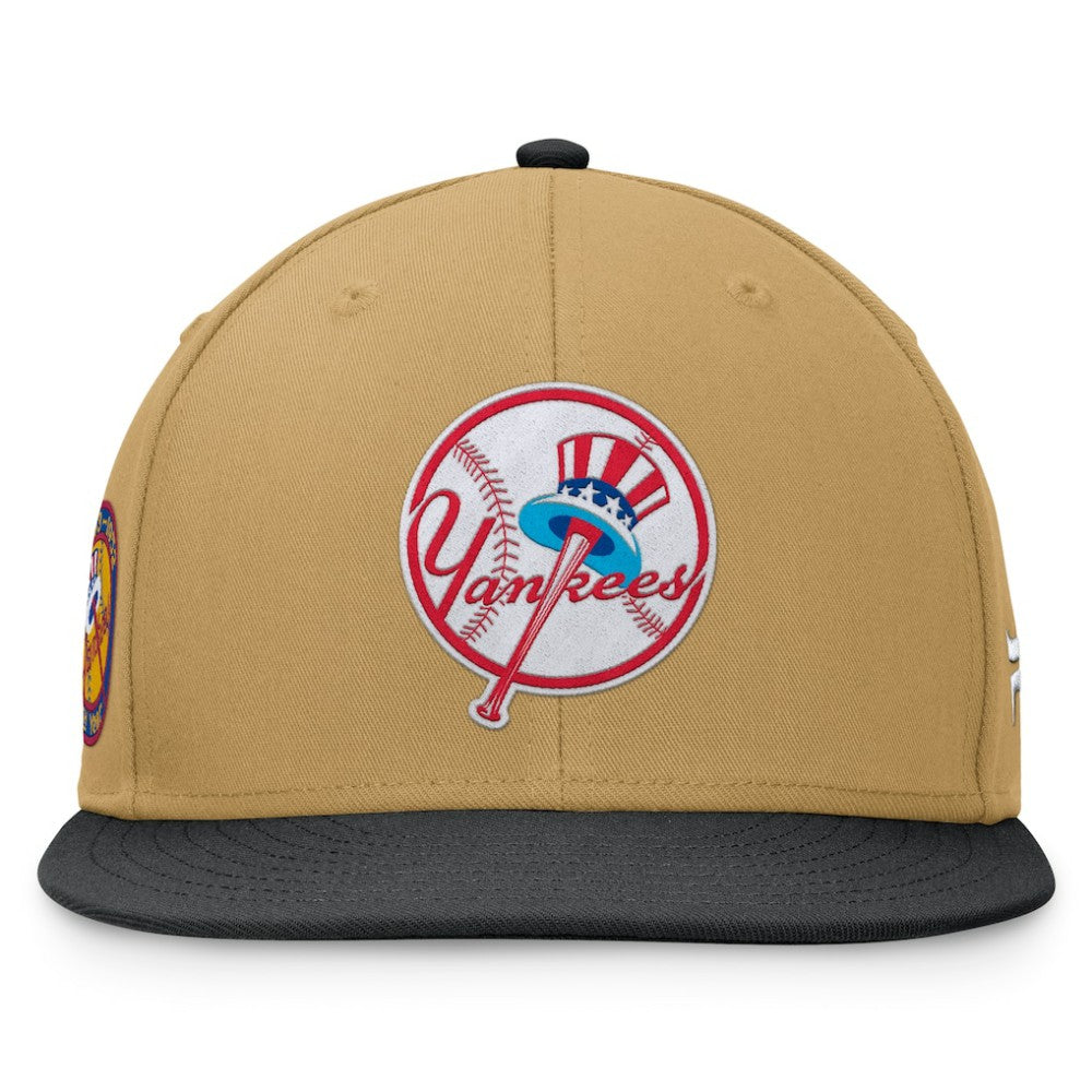 New York Yankees  Heritage Two-Tone Fitted Hat - Khaki/Black