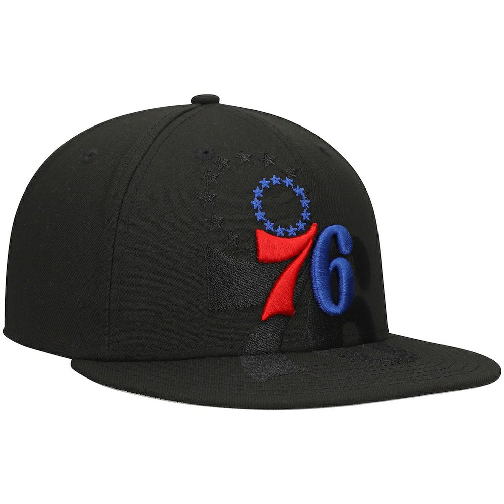Philadelphia 76ers Blackout Shadow Logo 59FIFTY Fitted Hat - Black | New Era online