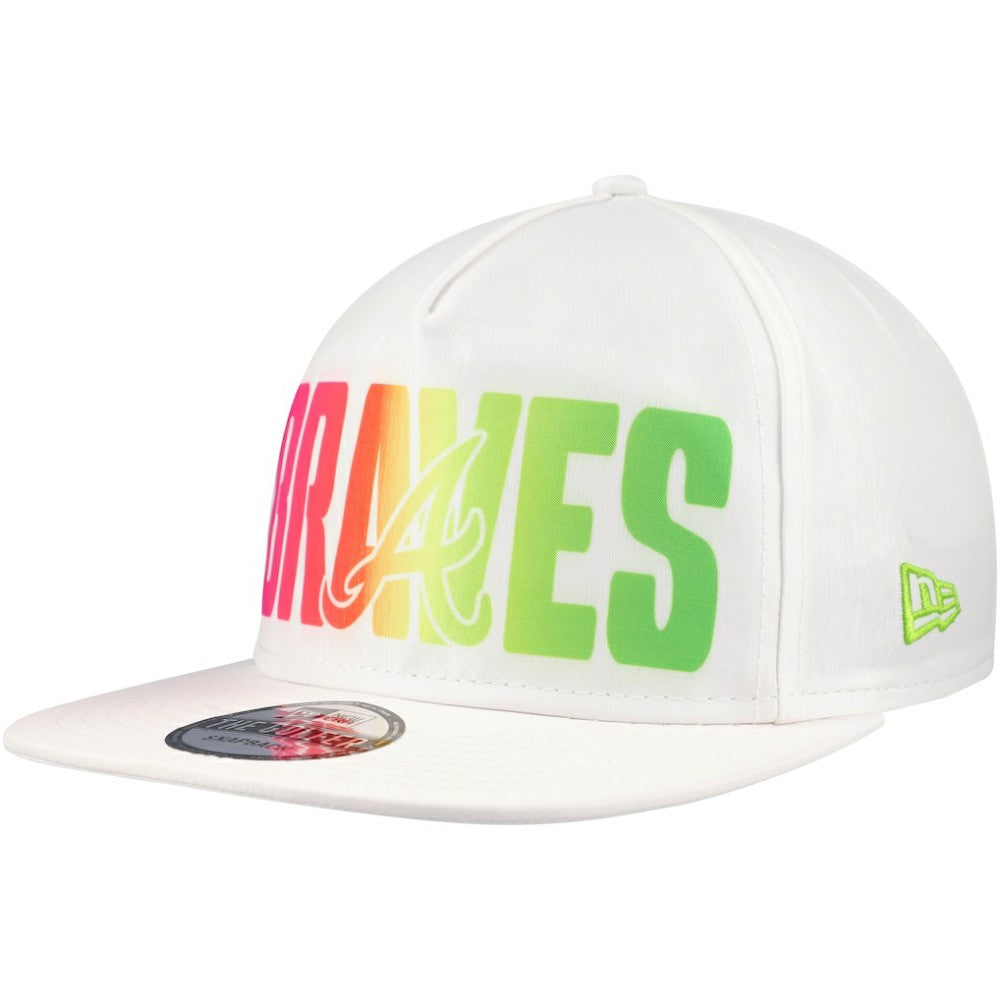 Atlanta Braves Spring Spectrum Golfer Snapback Hat - White | New Era