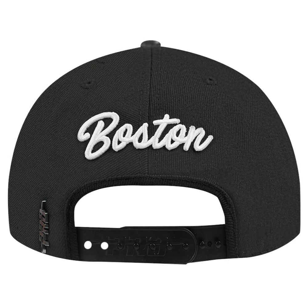 Boston Bruins Pro Standard Paint the City Pinch Front Snapback Hat