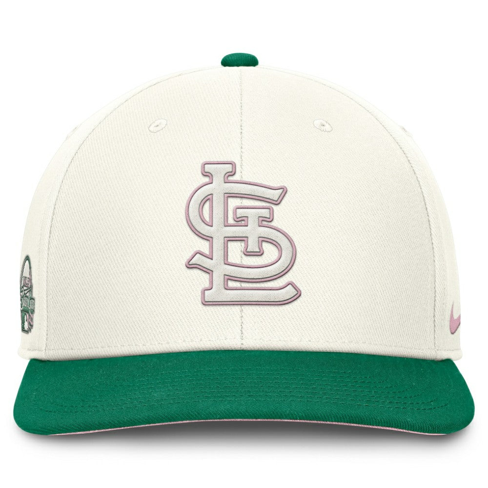 St. Louis Cardinals Sail Pro Performance Snapback Hat - Cream/Green | Nike