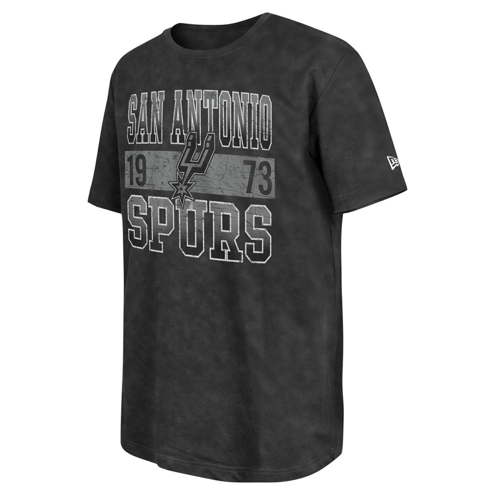 San Antonio Spurs Enzyme Washed Oversized T-Shirt - Black | New Era for sale