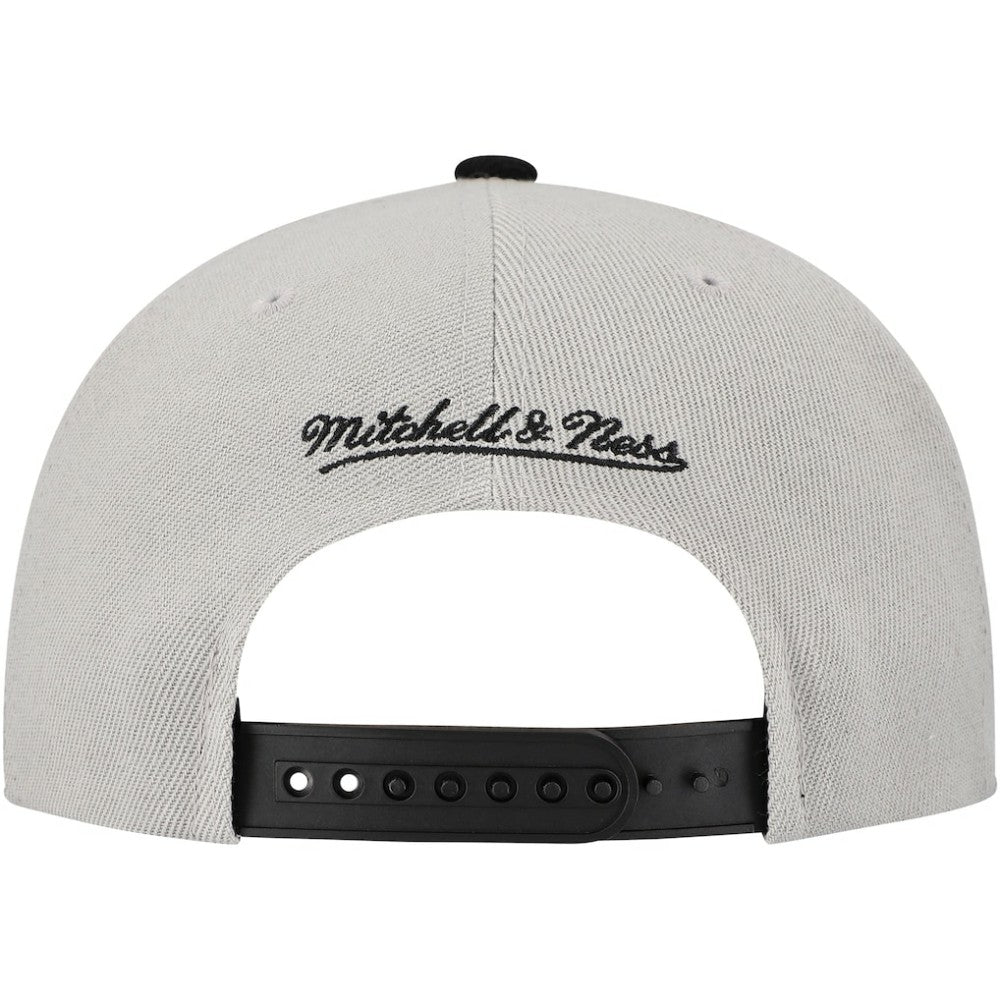 Chicago White Sox Knock Out Panel Snapback Hat - Gray | Mitchell & Ness
