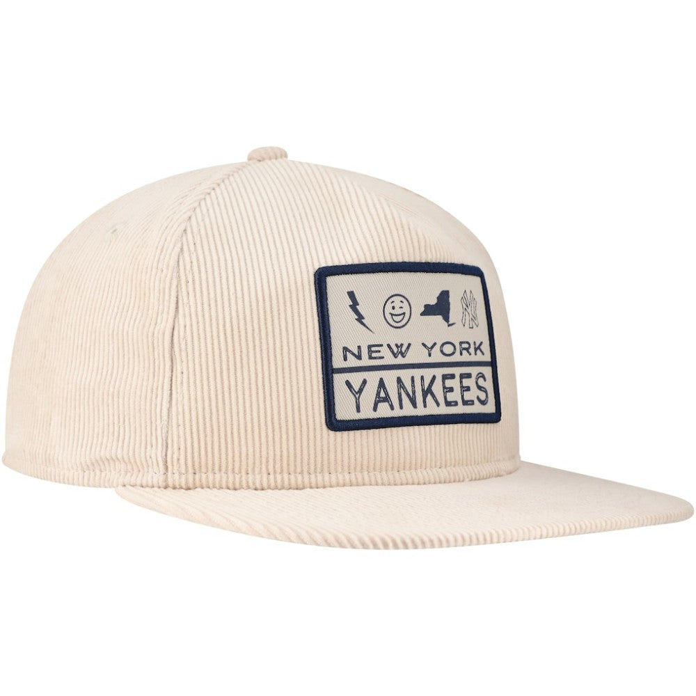 New York Yankees Summer Essential Golfer Snapback Hat - Khaki | New Era