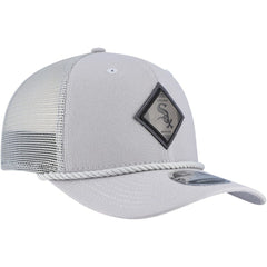 Chicago White Sox Logo 9SEVENTY Stretch-Snap Adjustable Hat - Gray | New Era