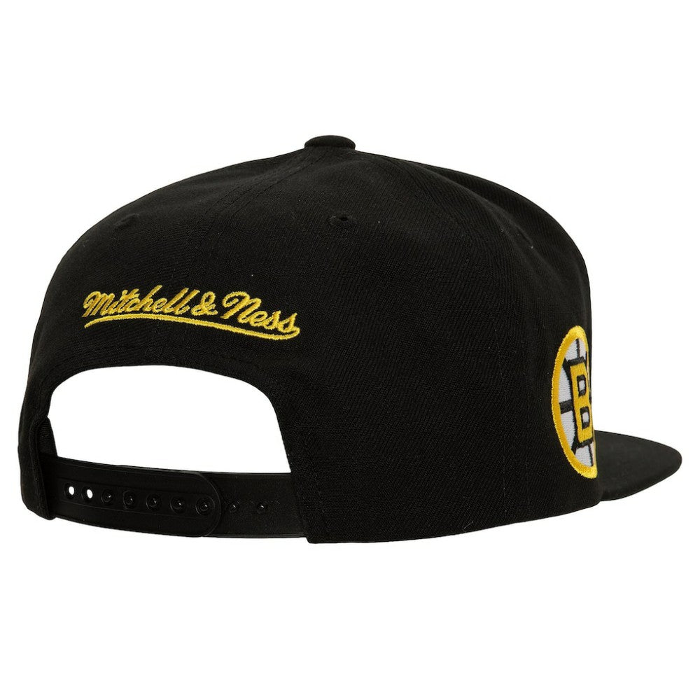 Boston Bruins Mitchell & Ness Retro Script Colorblock Snapback Hat