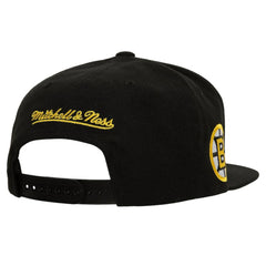 Boston Bruins Mitchell & Ness Retro Script Colorblock Snapback Hat