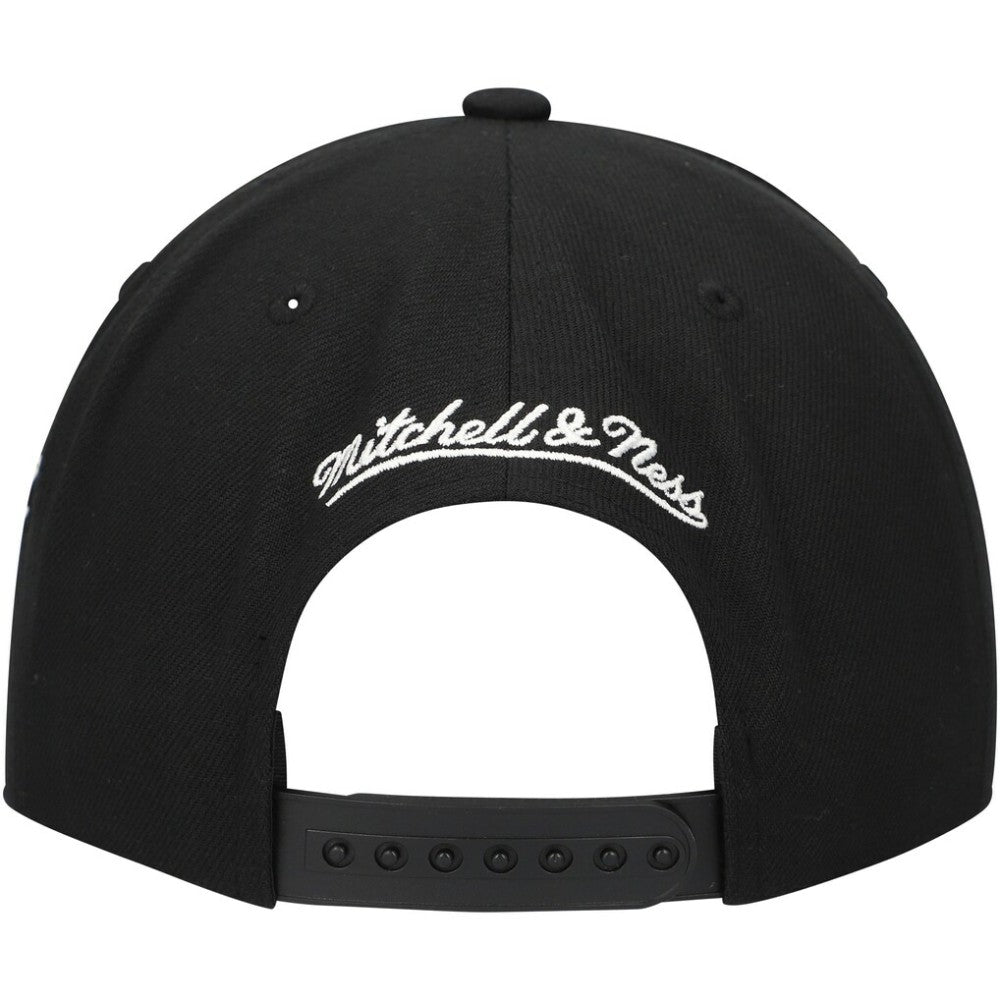 Tampa Bay Lightning Mitchell & Ness Core Team Script 2.0 Snapback Hat