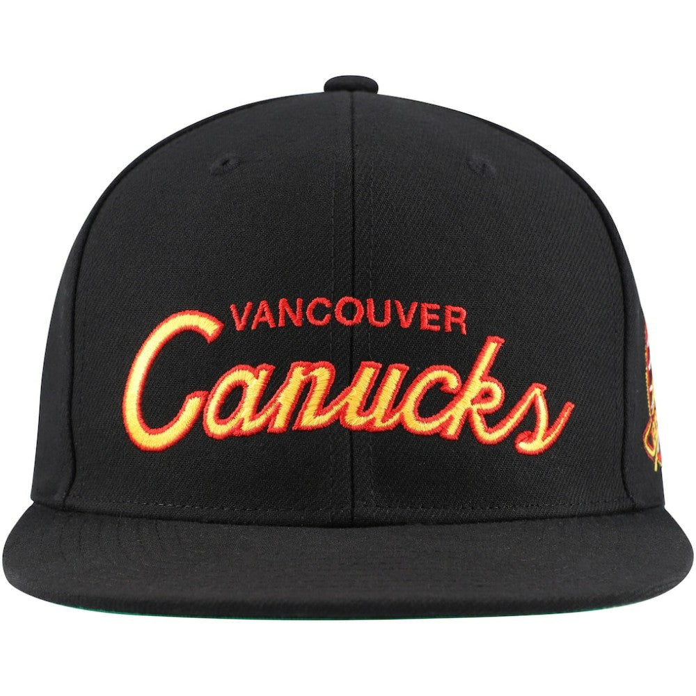 Vancouver Canucks Mitchell & Ness Core Team Script 2.0 Snapback Hat