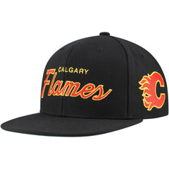 Calgary Flames Mitchell & Ness Core Team Script 2.0 Snapback Hat