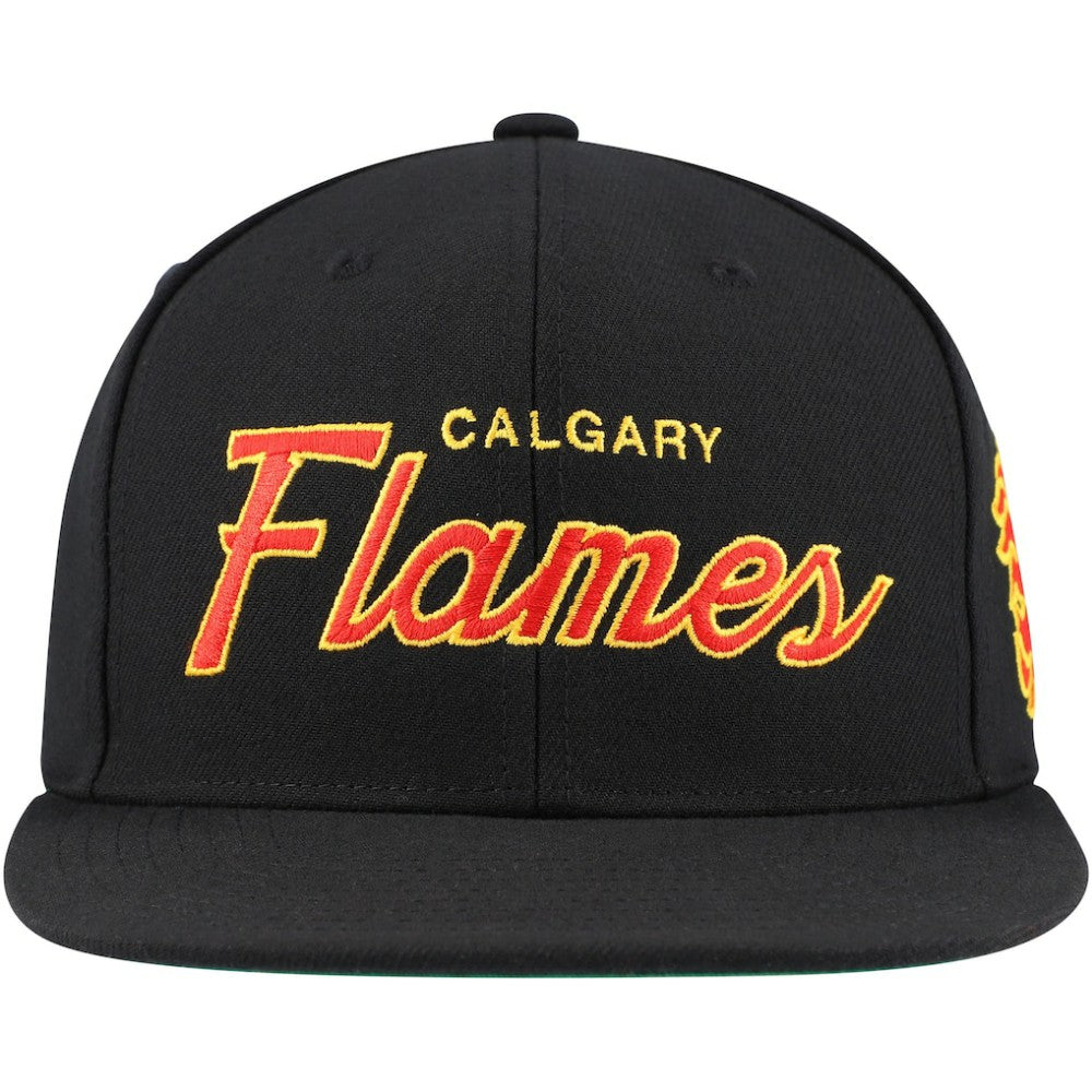 Calgary Flames Mitchell & Ness Core Team Script 2.0 Snapback Hat