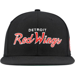 Detroit Red Wings Mitchell & Ness Core Team Script 2.0 Snapback Hat