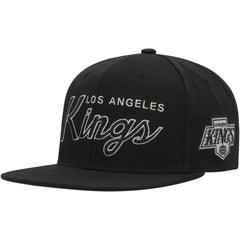 Los Angeles Kings Mitchell & Ness Core Team Script 2.0 Snapback Hat