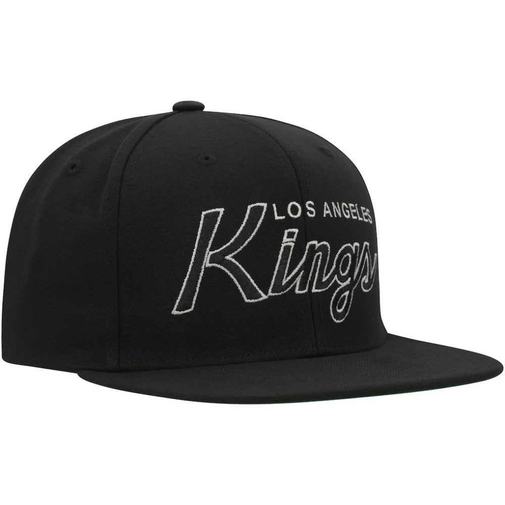 Los Angeles Kings Mitchell & Ness Core Team Script 2.0 Snapback Hat